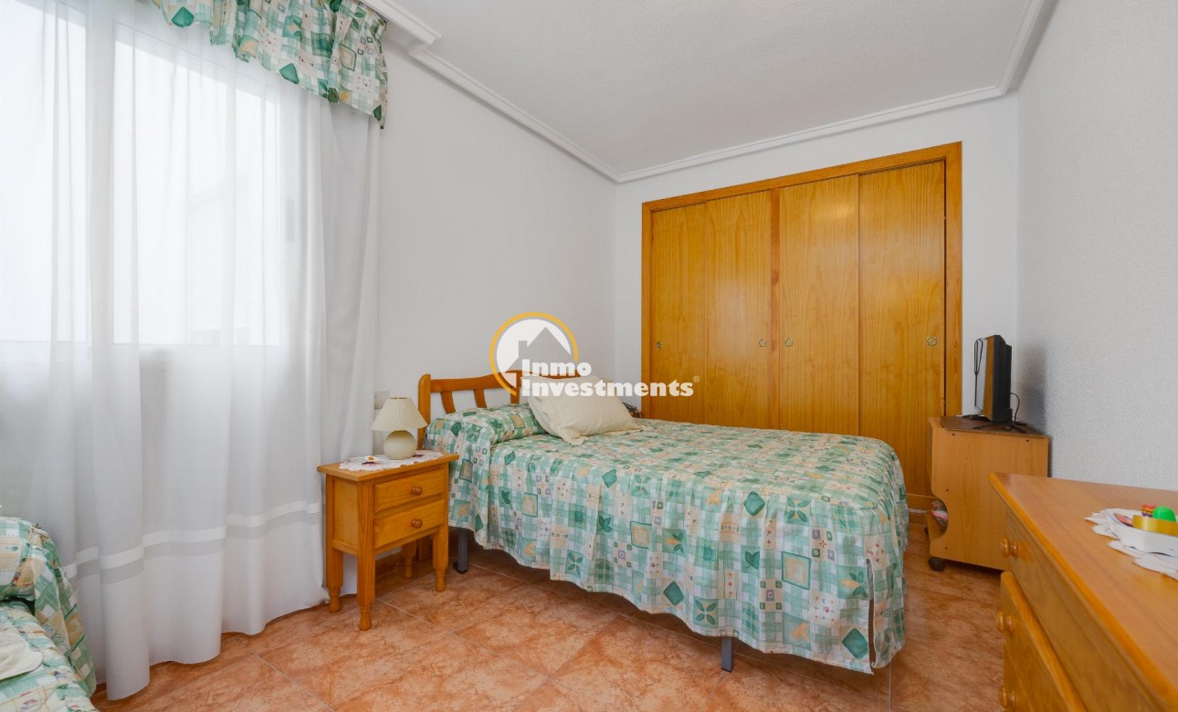 Resale - Apartment - Torrevieja - Centro