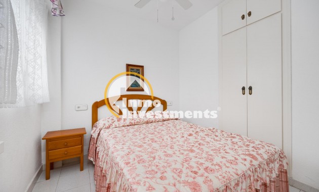 Bestaande bouw - Appartement - Torrevieja - Playa de los Naufragos