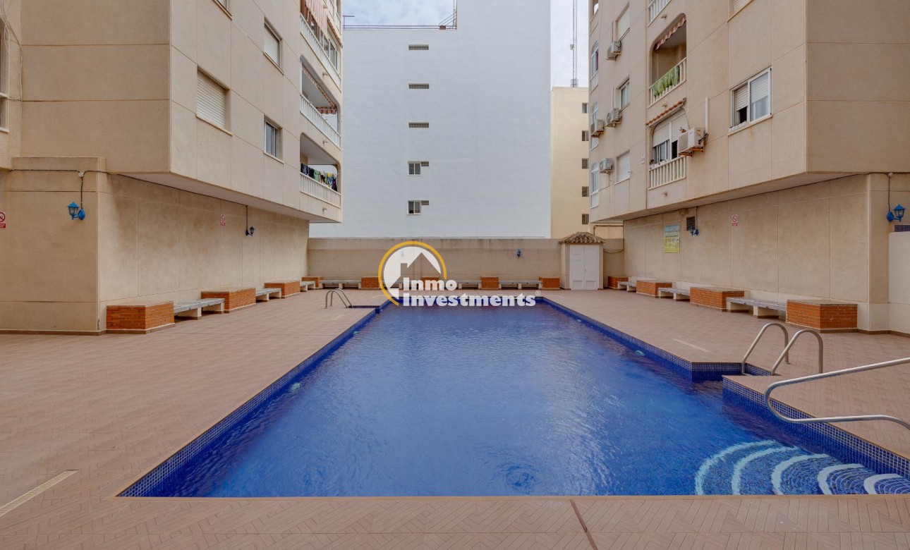 Bestaande bouw - Appartement - Torrevieja - Playa de los Naufragos