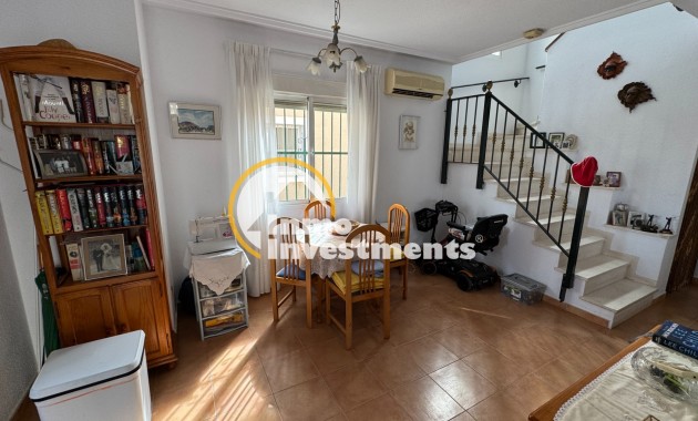 Resale - Semi detached villa - Algorfa - Montebello