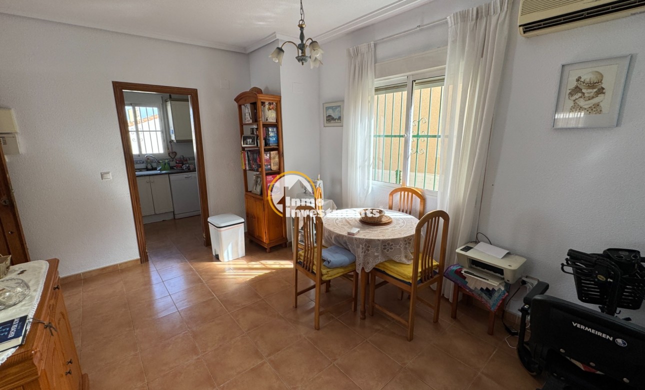 Resale - Semi detached villa - Algorfa - Montebello