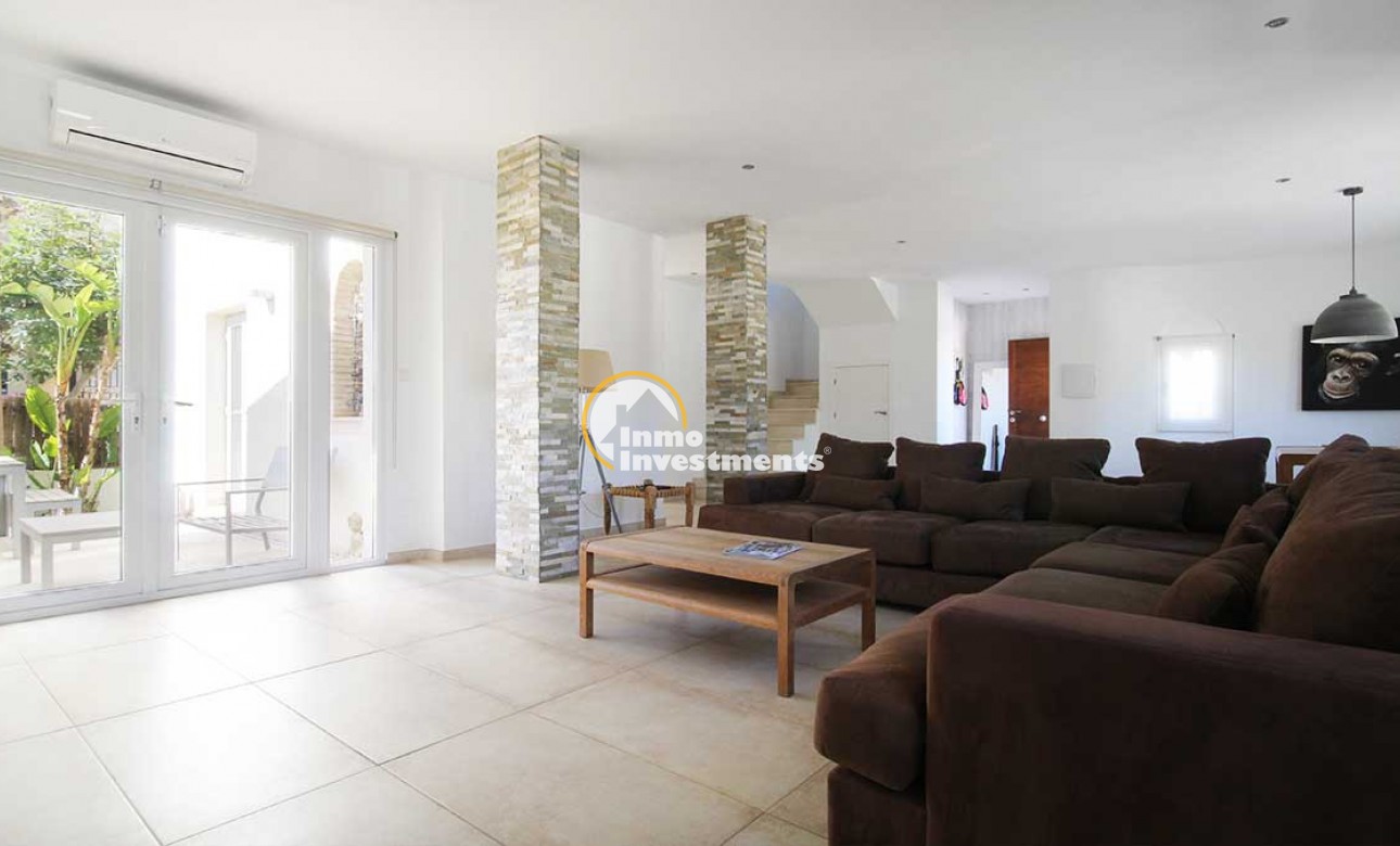 Resale - Villa - Las Ramblas - Las Ramblas Golf