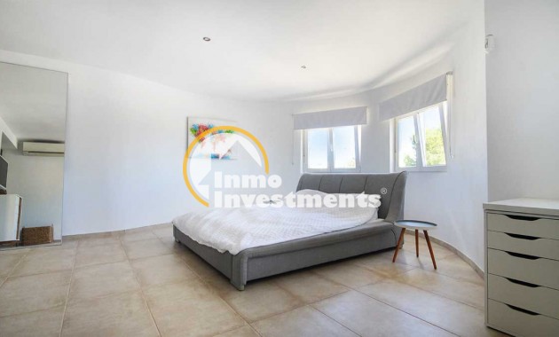 Resale - Villa - Las Ramblas - Las Ramblas Golf