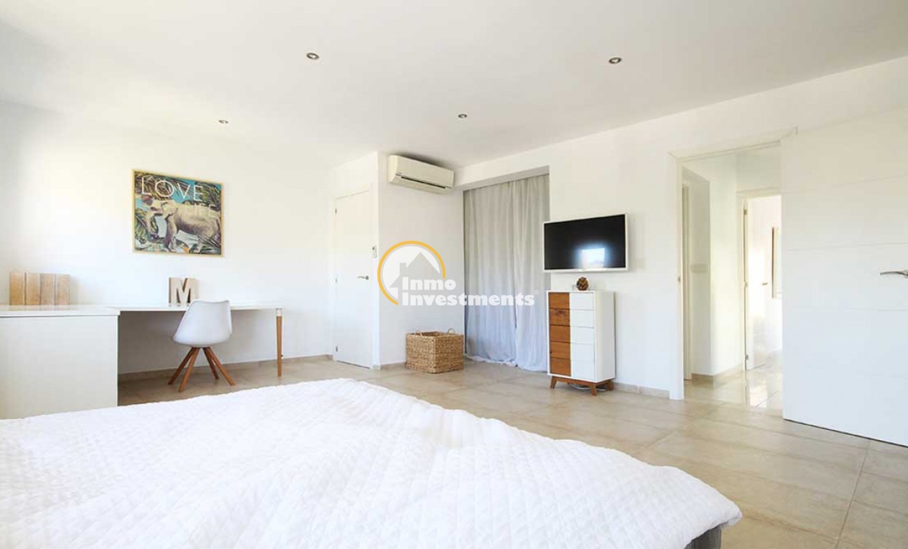 Resale - Villa - Las Ramblas - Las Ramblas Golf