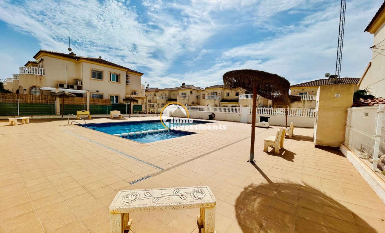 Bestaande bouw - Villa - Torrevieja - Aguas Nuevas