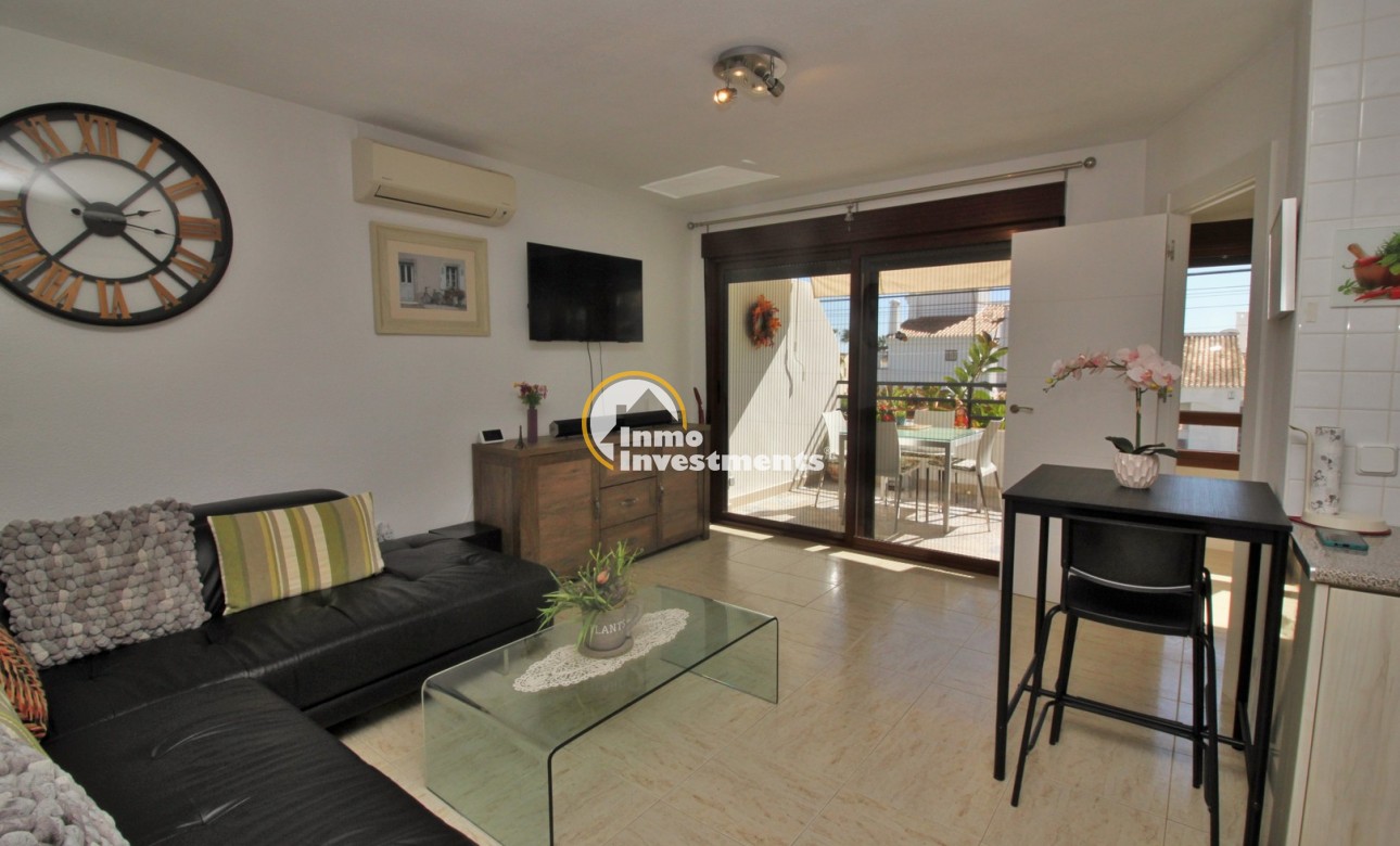 Resale - Apartment - Villamartin