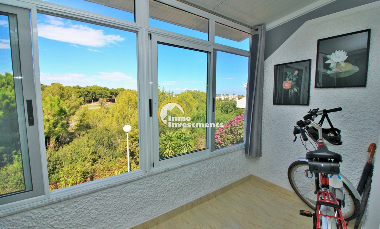 Resale - Apartment - Villamartin