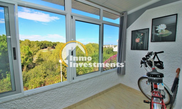 Resale - Apartment - Villamartin