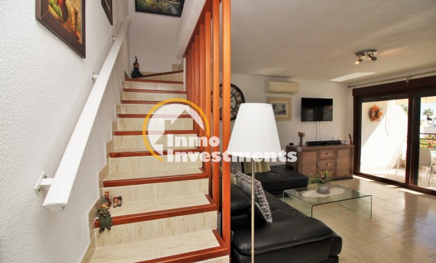 Resale - Apartment - Villamartin