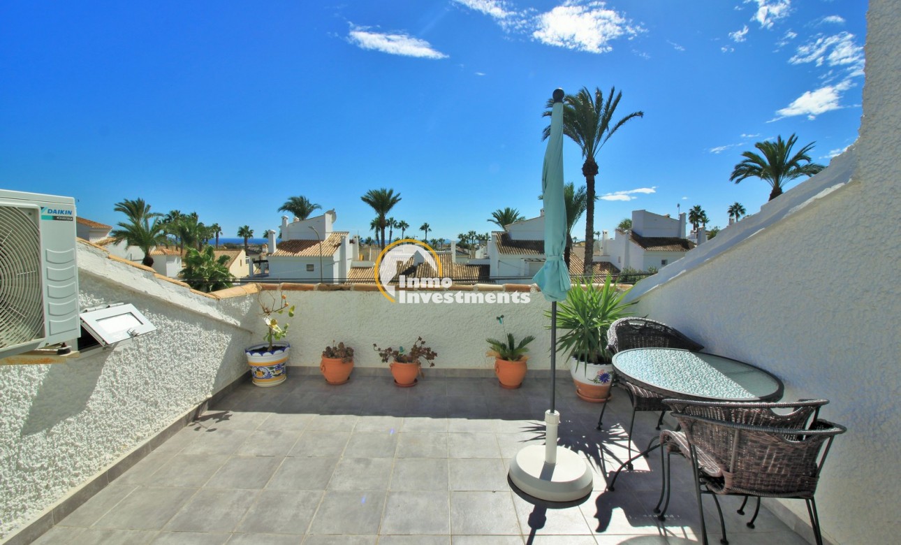 Resale - Apartment - Villamartin