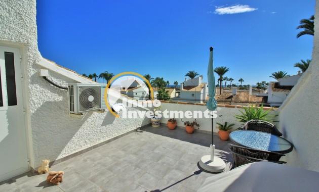 Resale - Apartment - Villamartin