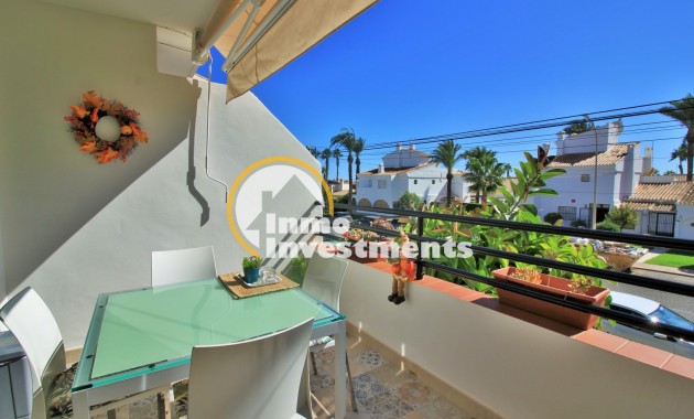 Resale - Apartment - Villamartin