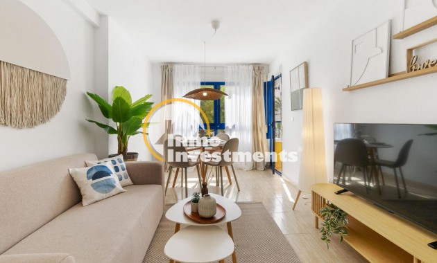 Resale - Apartment - Orihuela Costa - Altos de Campoamor