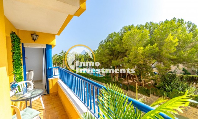 Resale - Apartment - Orihuela Costa - Altos de Campoamor