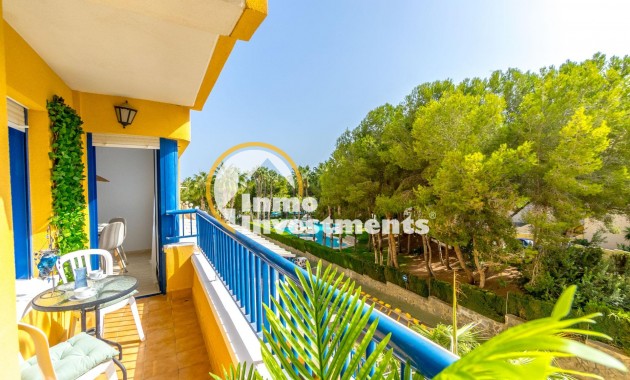 Resale - Apartment - Orihuela Costa - Altos de Campoamor