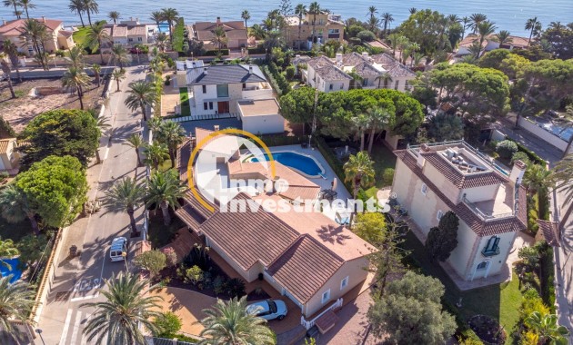 Gebrauchtimmobilien - Villa - Cabo Roig - Strandseite