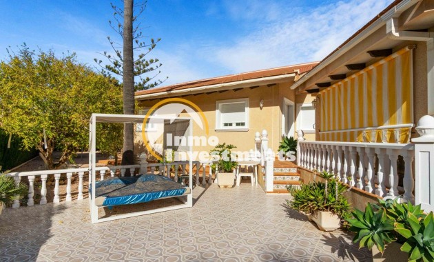 Gebrauchtimmobilien - Villa - Cabo Roig - Strandseite