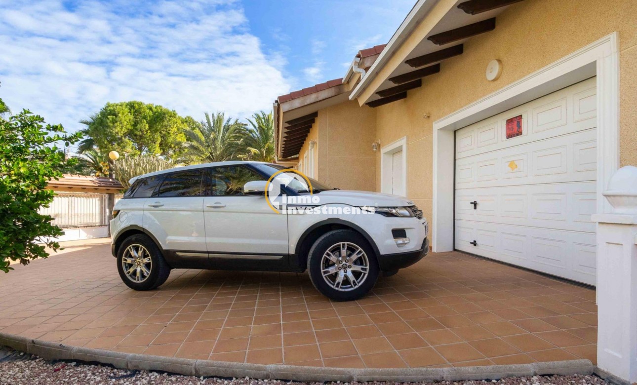 Gebrauchtimmobilien - Villa - Cabo Roig - Strandseite