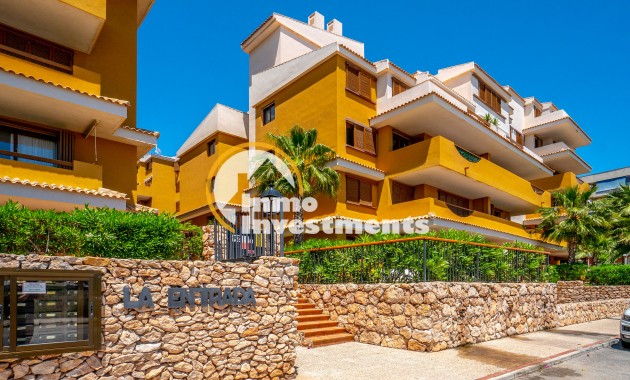 Resale - Apartment - Punta Prima - Beachside