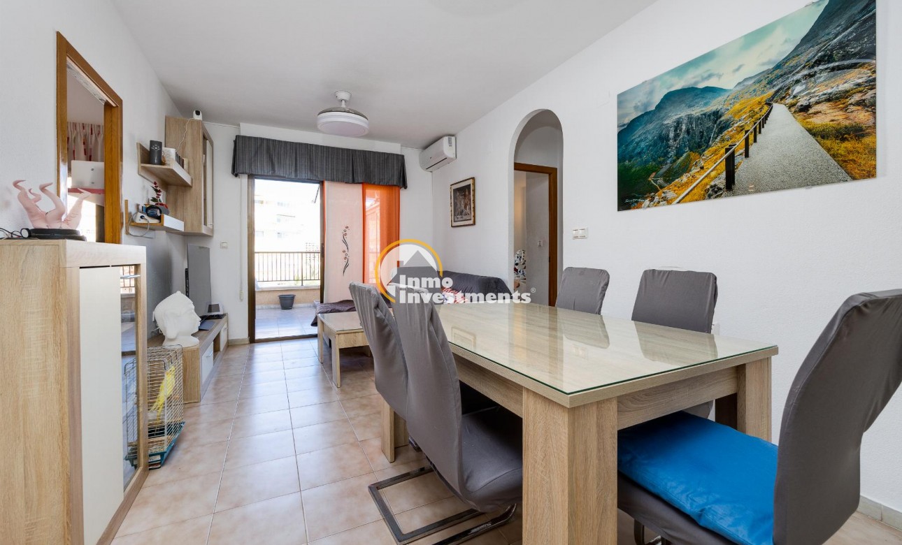 Resale - Apartment - Torrevieja - La Mata