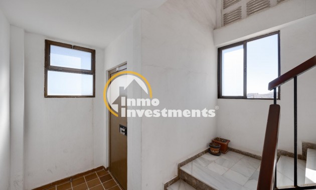 Resale - Apartment - Torrevieja - La Mata