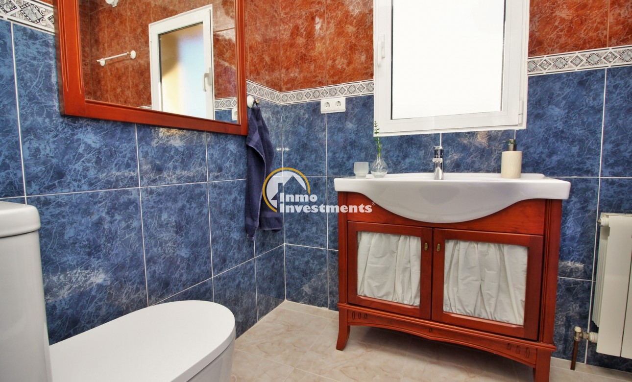 Resale - Villa - Torrevieja - La Siesta