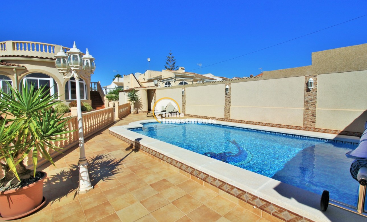 Bestaande bouw - Villa - Torrevieja - La Siesta