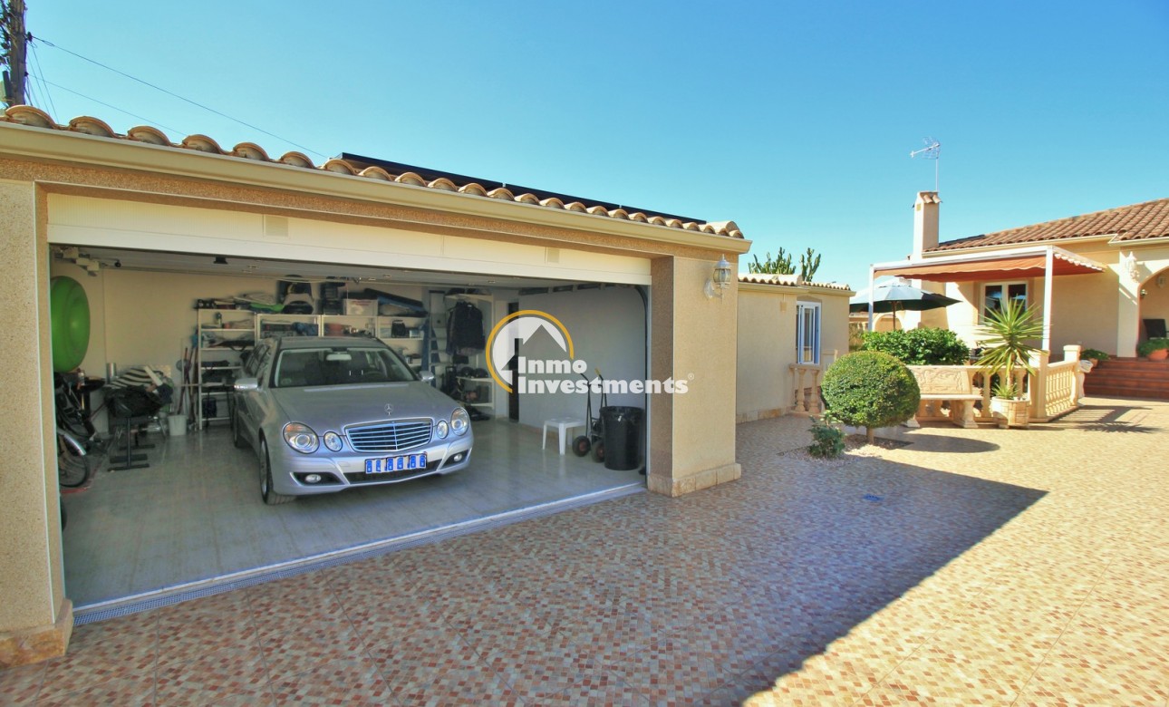 Bestaande bouw - Villa - Torrevieja - La Siesta