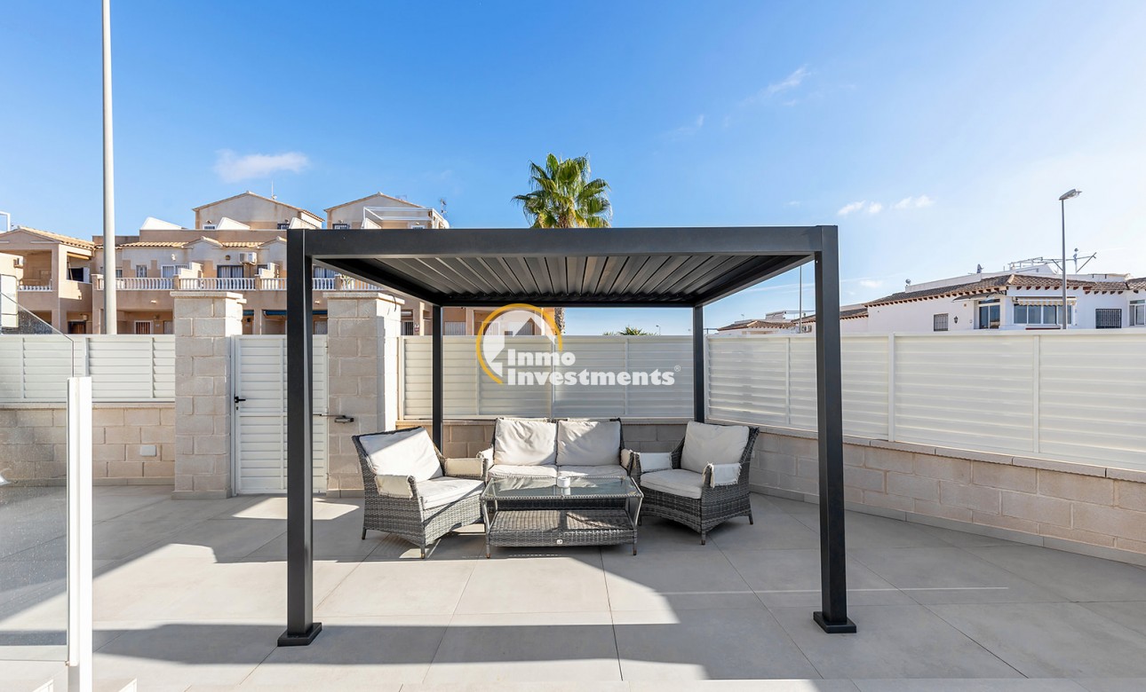 Resale - Villa - Orihuela Costa