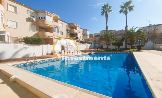 Resale - Semi detached villa - Mil Palmeras - Beach