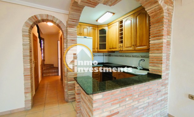 Resale - Semi detached villa - Mil Palmeras - Beach