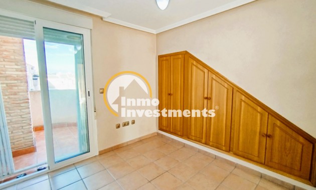 Resale - Semi detached villa - Mil Palmeras - Beach