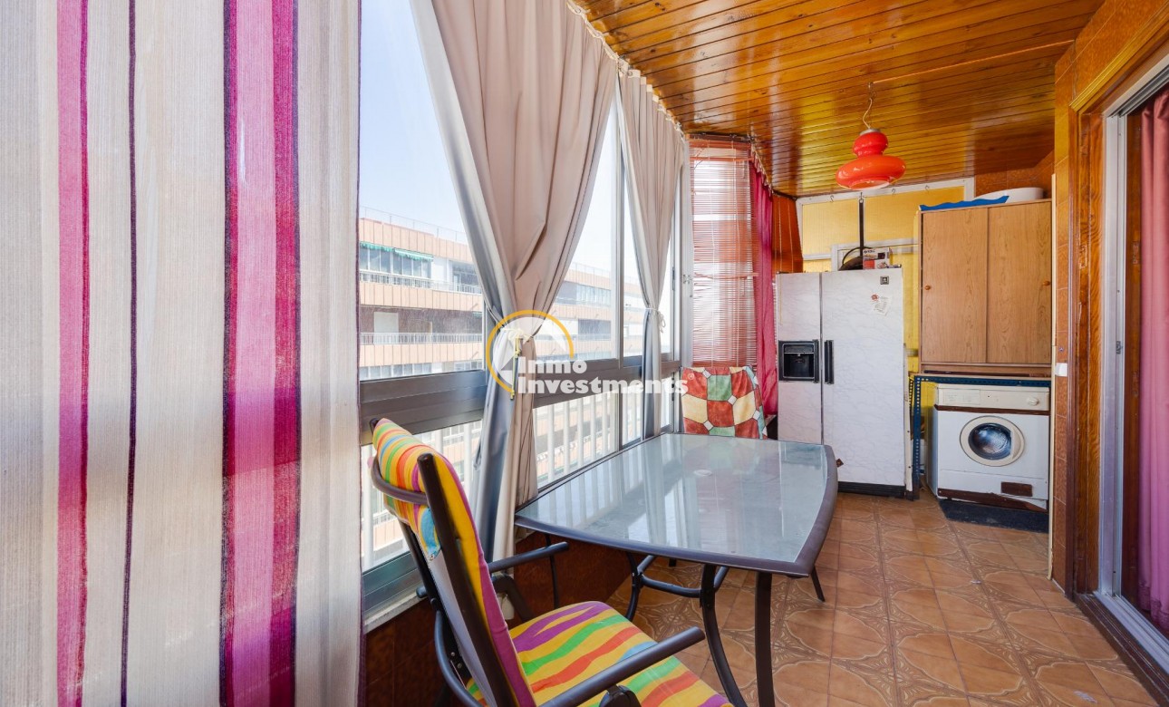 Resale - Apartment - Torrevieja - Playa del Acequion