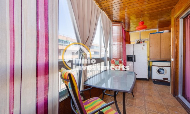 Resale - Apartment - Torrevieja - Playa del Acequion