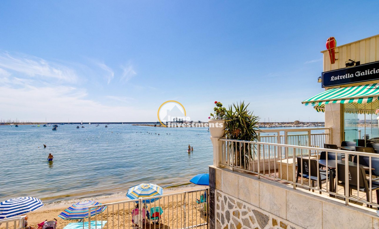 Resale - Apartment - Torrevieja - Playa del Acequion