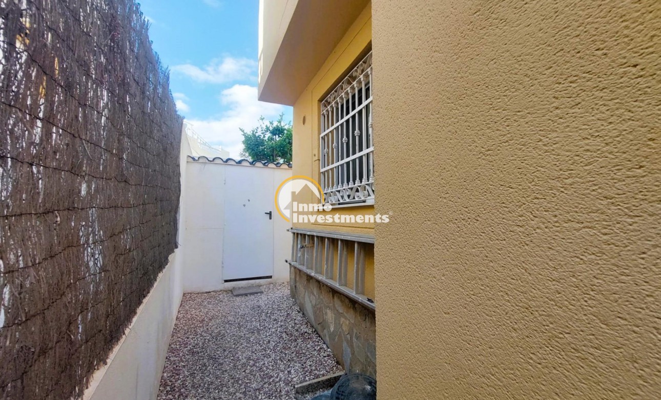 Resale - Villa - Torrevieja - Los Balcones - Los Altos del Edén