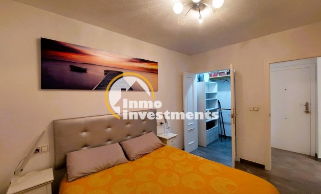 Resale - Apartment - Torrevieja - Beach