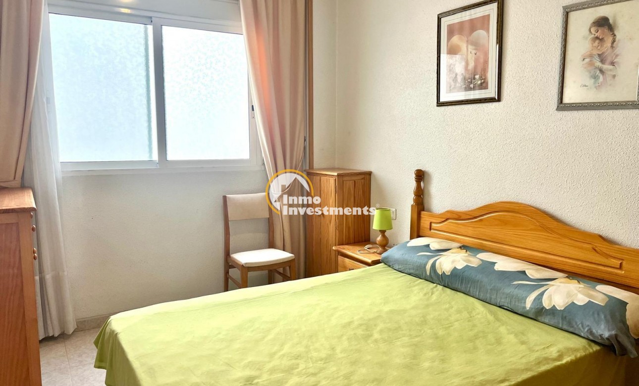 Resale - Apartment - Torrevieja - Centro