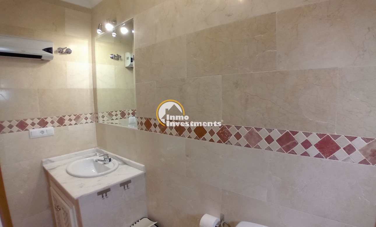 Resale - Town house - Algorfa - La Finca Golf