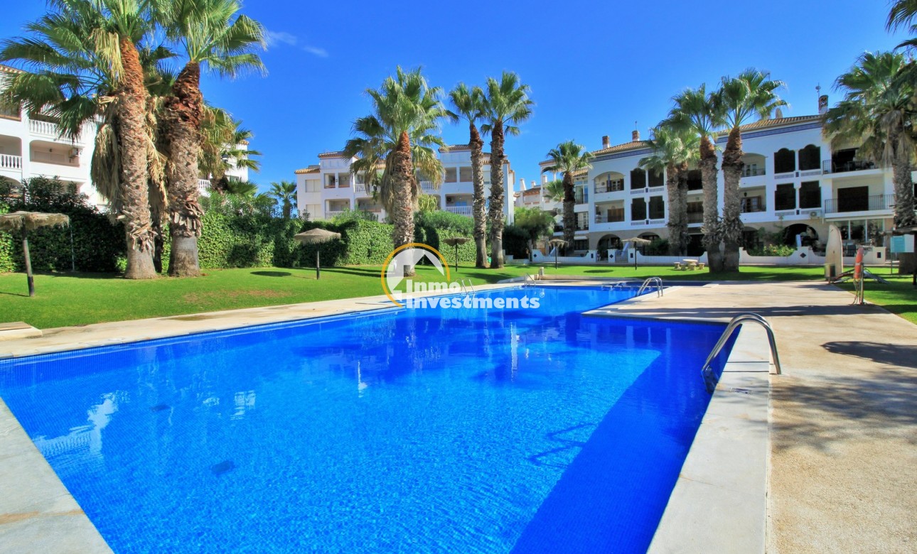 Resale - Apartment - Villamartin