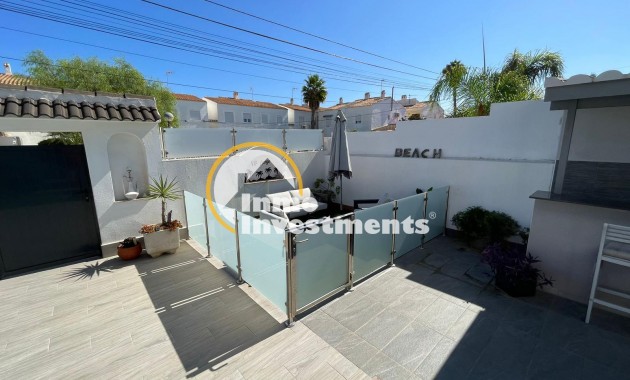 Resale - Villa - Cabo Roig - La Regia