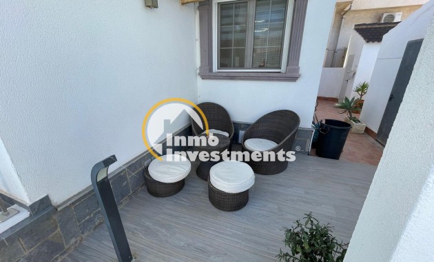 Resale - Villa - Cabo Roig - La Regia