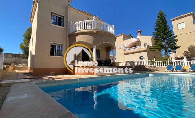 Resale - Villa - Villamartin - El Galan