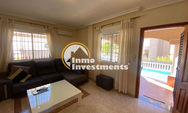 Gebrauchtimmobilien - Villa - Villamartin - El Galan