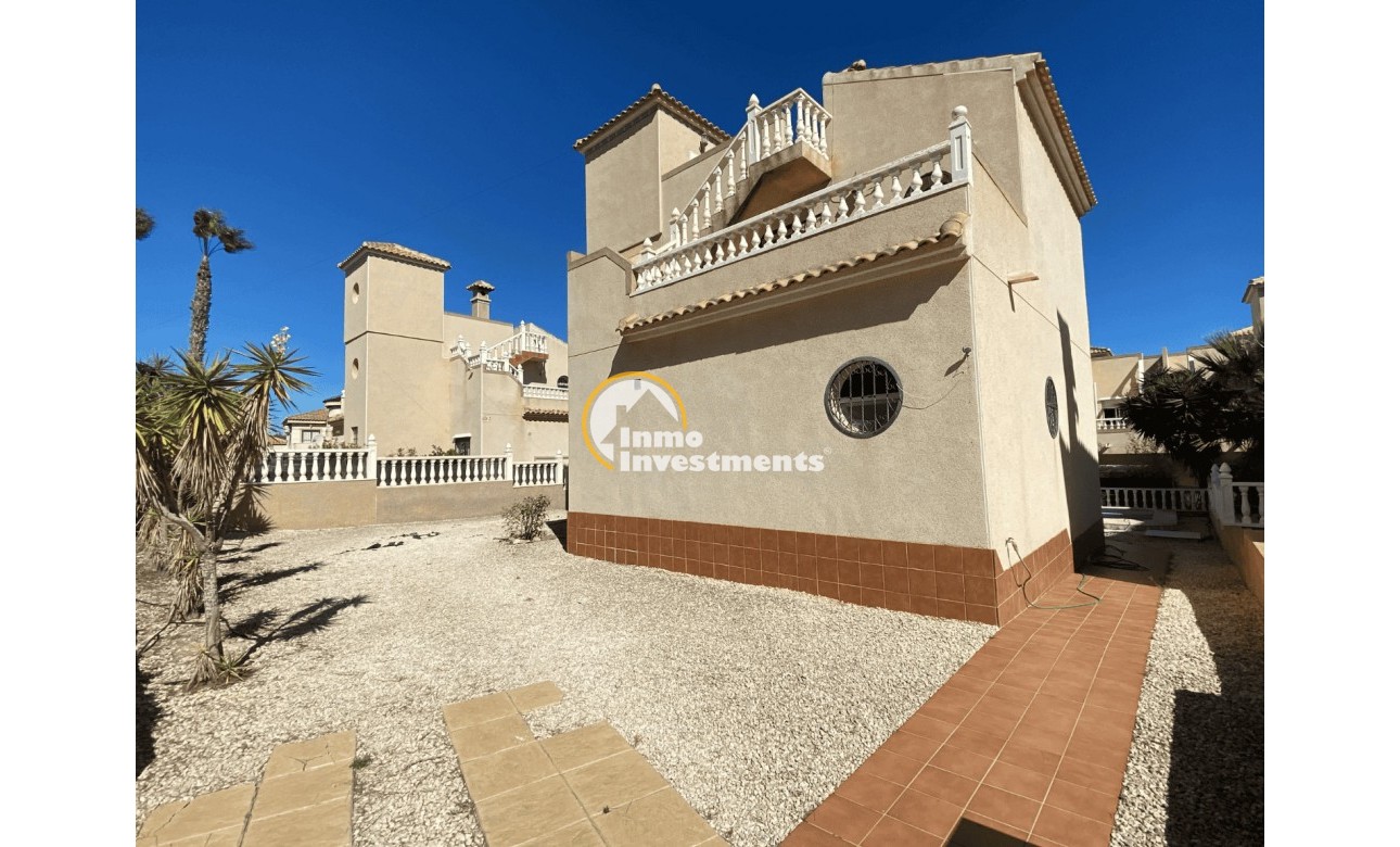 Resale - Villa - Villamartin - El Galan