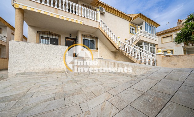 Long term rental - Commercial - La Zenia