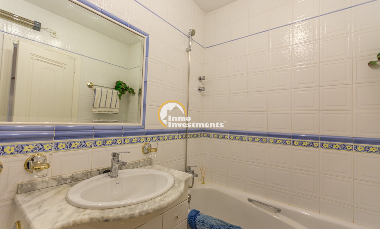 Resale - Semi detached villa - Playa Flamenca - Jumilla