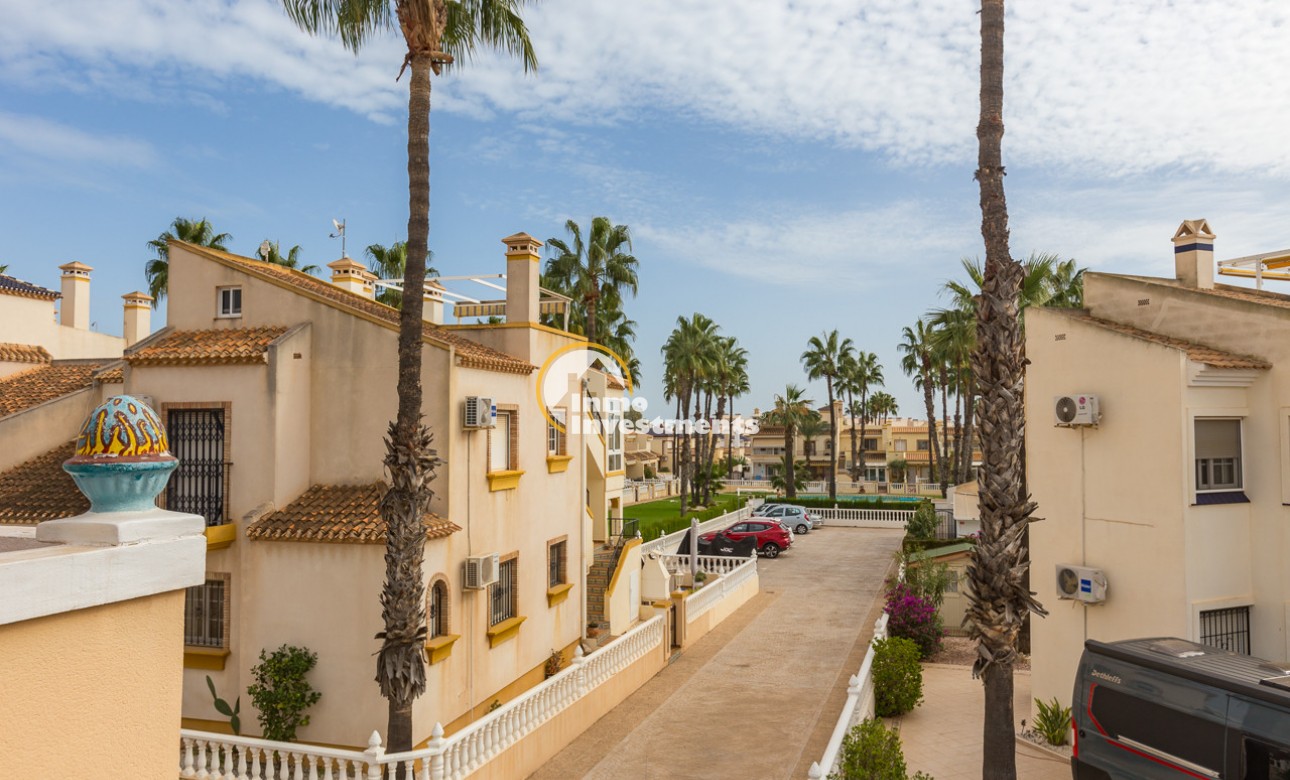 Resale - Semi detached villa - Playa Flamenca - Jumilla