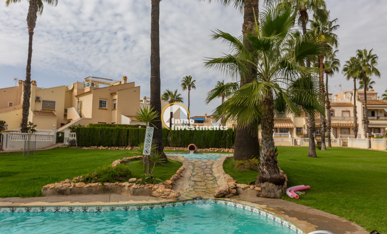 Resale - Semi detached villa - Playa Flamenca - Jumilla