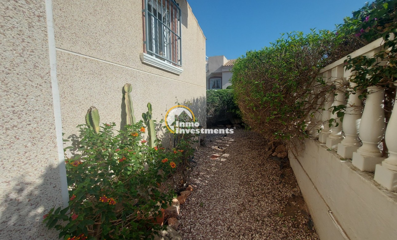 Resale - Villa - Algorfa - Montemar